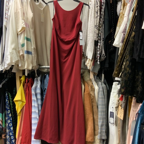 LULUS Strappy Back Crepe Mermaid Evening Gown - Picture 4 of 5